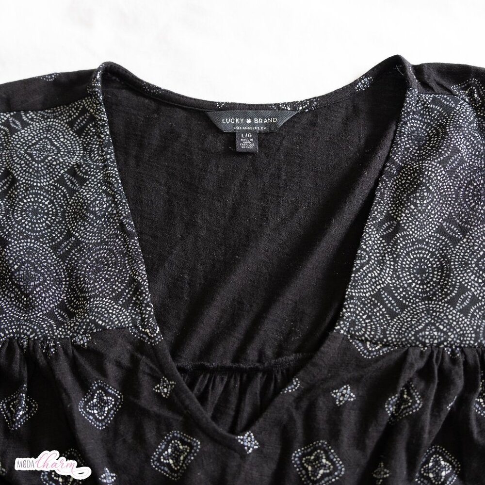 Flutter Ruffle Sleeve, Black - Picture 4 of 6